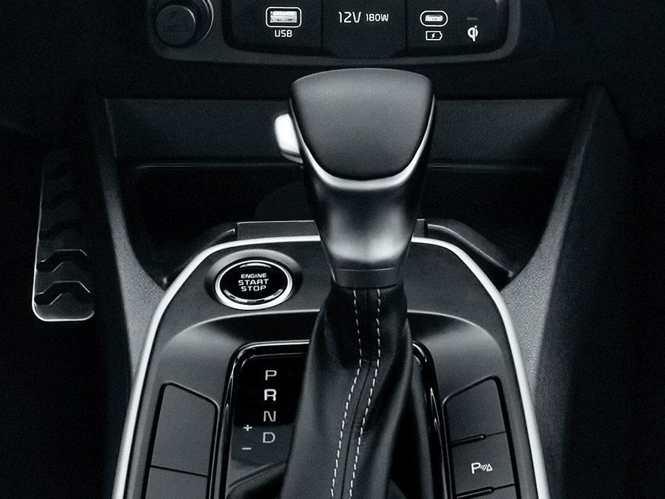 Gear shift knob