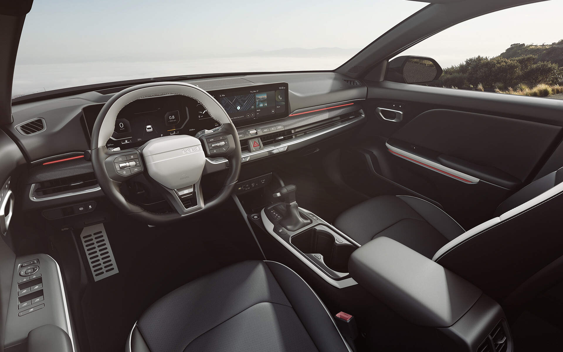 k4-25my-wide-interior-02